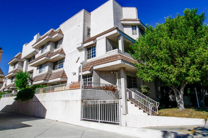 415 W Lexington Dr Glendale CA